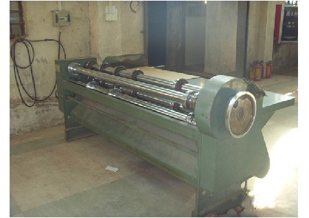 华体会（中国）械2000型分纸压线机（4刀6线）